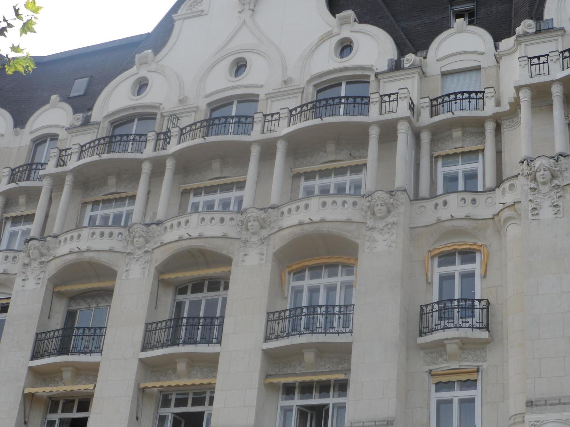 Cheap Booking Rooms L'Hospitalet de Llobregat Eksteriør billede